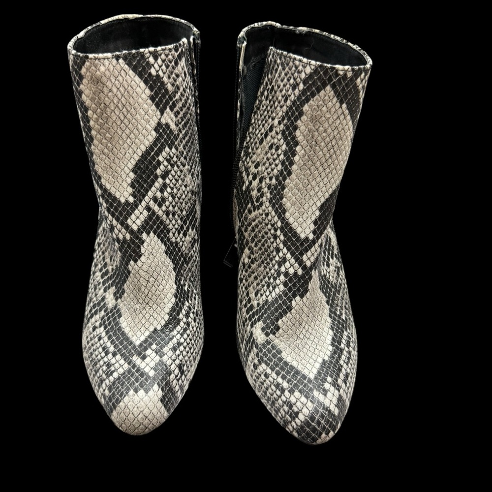 Bamboo Snakeskin Patterned Ankle Boots BNIB 6.5 - Picture 7 of 8